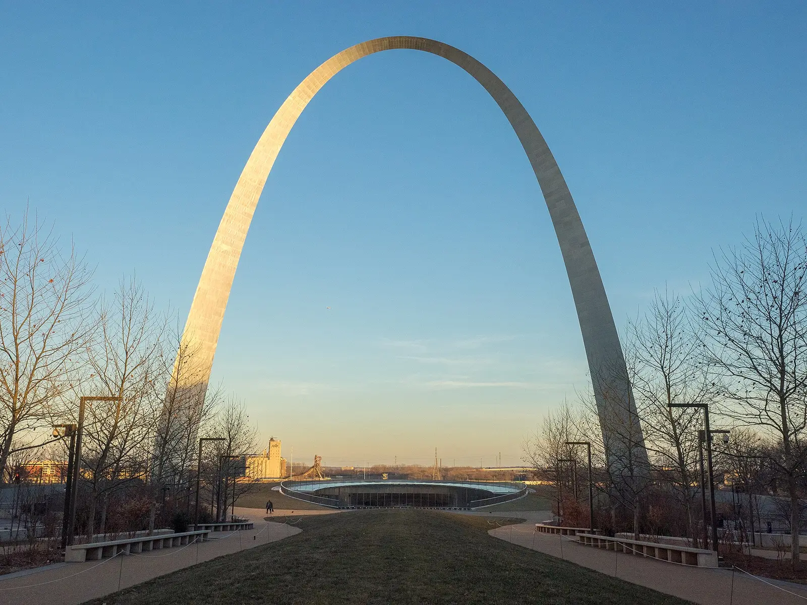 Downtown St. Louis with the Gateway Arch